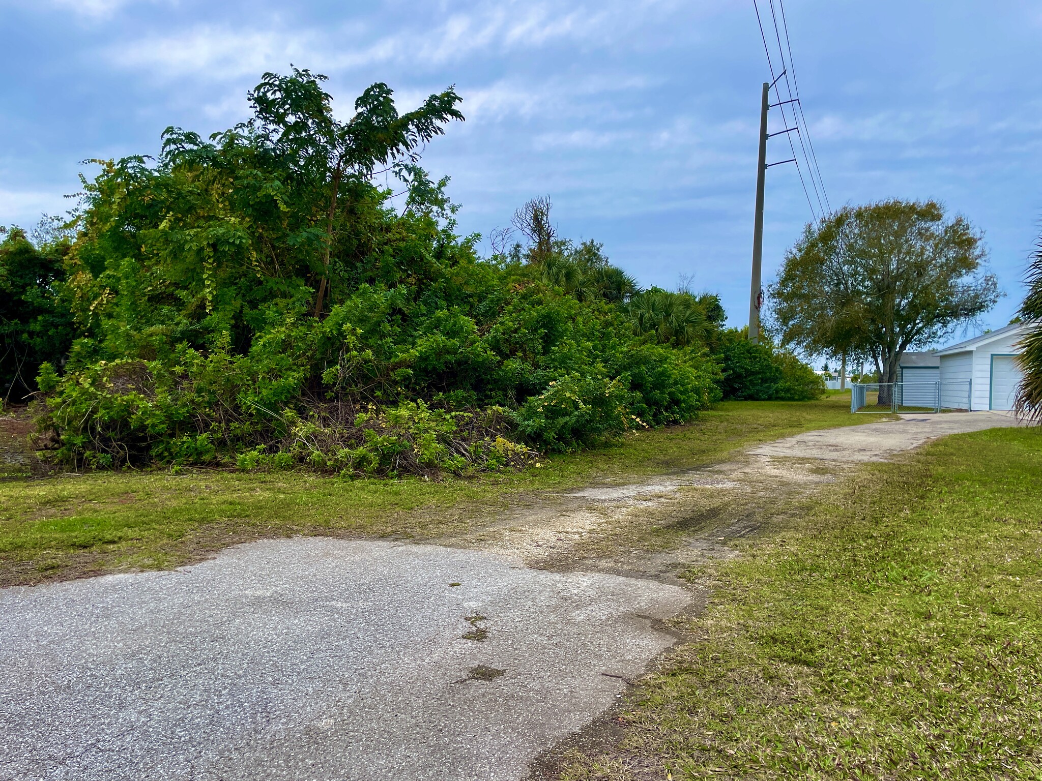 Lot 9 Clay's Subdivision, Punta Gorda, FL à vendre Photo principale- Image 1 de 6