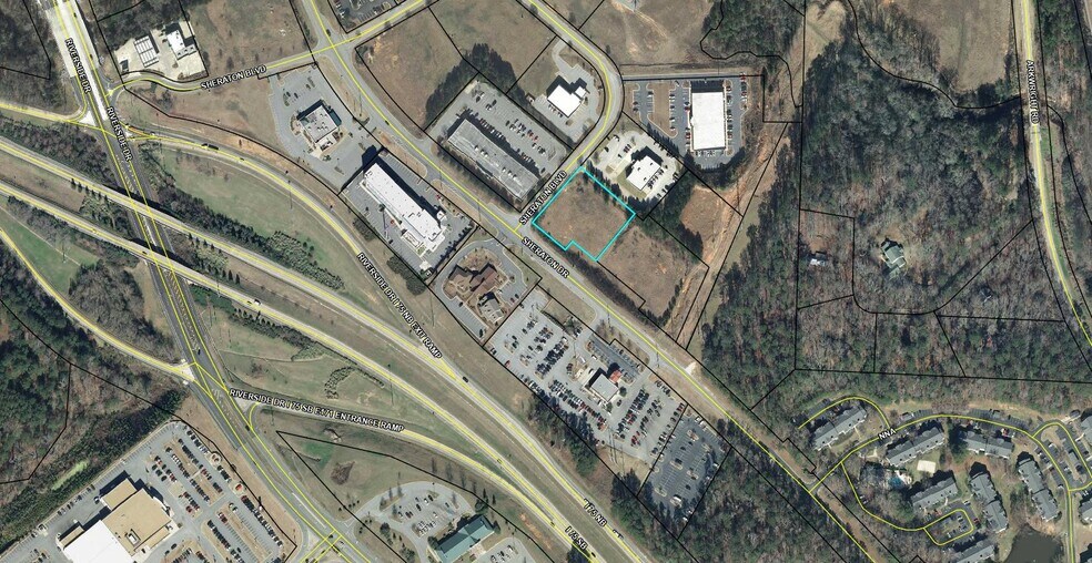 285 Sheraton, Macon-Bibb, GA à vendre - Photo principale - Image 2 de 2