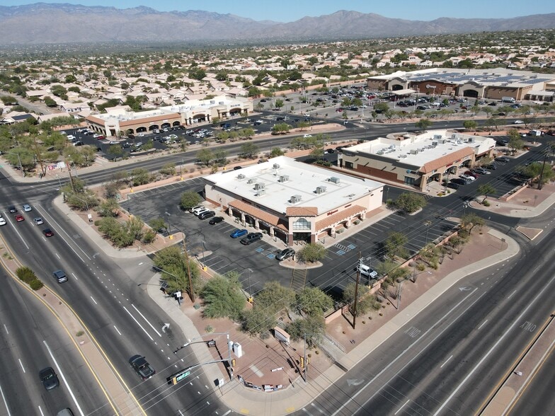9525-9545 E Old Spanish Trl, Tucson, AZ for lease - Building Photo - Image 2 of 3