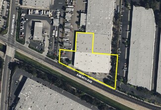 Plus de détails pour 18401 E Arenth Ave, City of Industry, CA - Médical, Industriel à louer