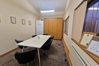 Stroudley Rd, Basingstoke à louer Photo intérieure- Image 2 de 3