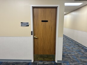 1961 Premier Dr, Mankato, MN à louer Photo du bâtiment- Image 2 de 4