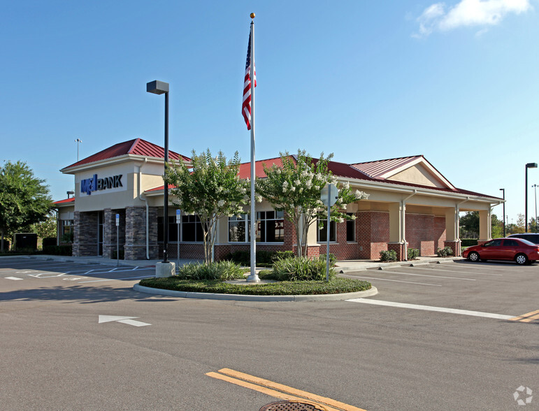 1381 Rinehart Rd, Sanford, FL for lease - Primary Photo - Image 1 of 2