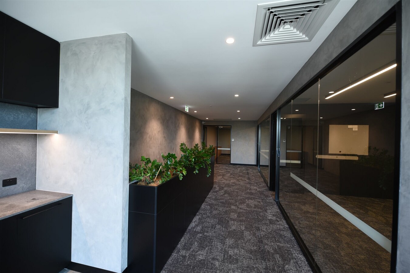 204-216 Hall St, Spotswood, VIC 3015 - Unité 214A - - Photo intérieure - Image 2 of 9