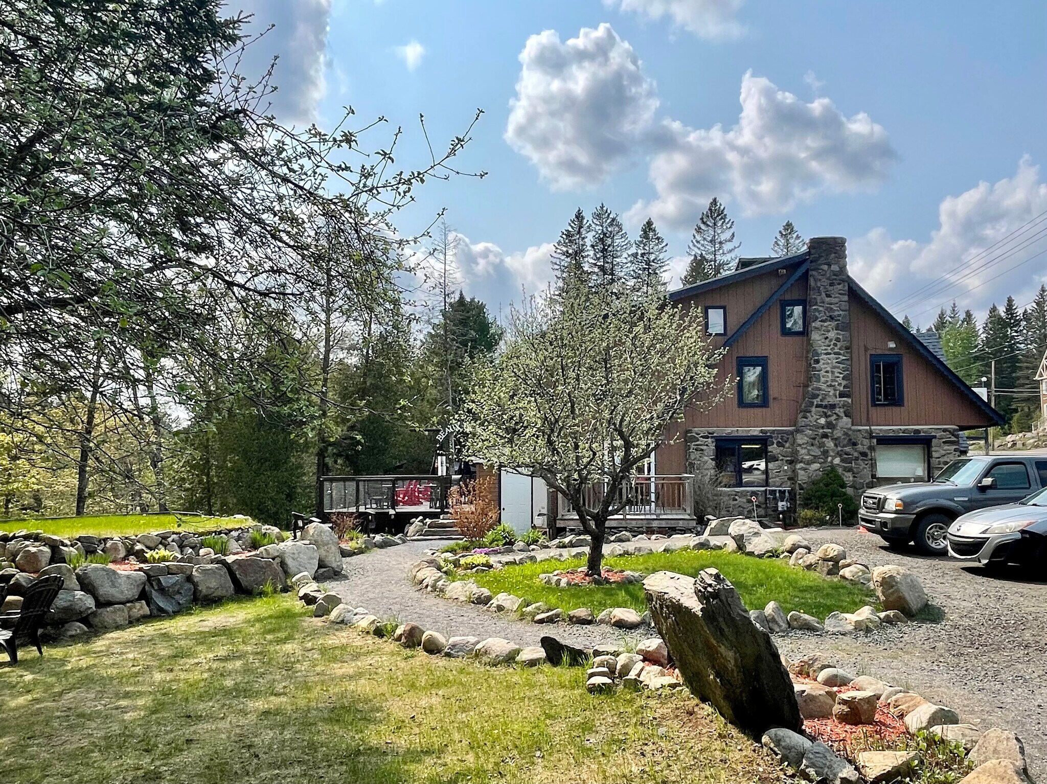 2310 Boul De Sainte-Adèle, Sainte-adele, QC for sale Building Photo- Image 1 of 1