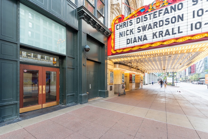 177 N State St, Chicago, IL à louer - Photo du bâtiment - Image 3 de 4