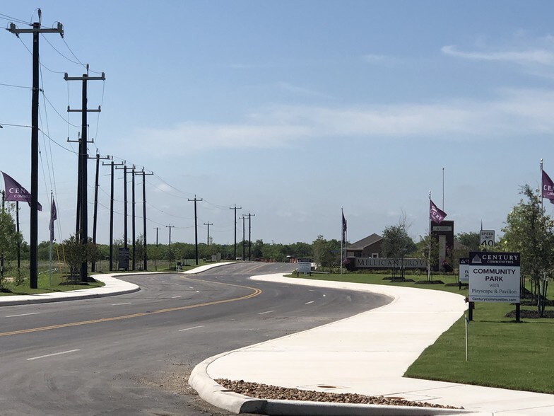 999 E IH 10 9 Rd, Converse, TX à vendre - Photo du bâtiment - Image 3 de 16