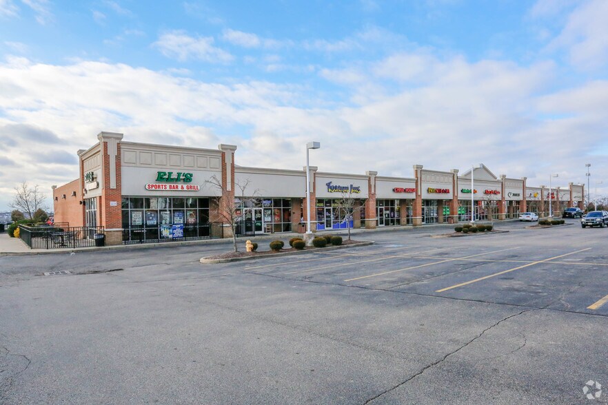 4875-4895 Princeton Rd, West Chester, OH à louer - Photo du bâtiment - Image 2 de 3