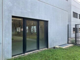 Plus de détails pour 1306 Chemin Du Champ De Lière, Rillieux-la-Pape - Bureau à louer