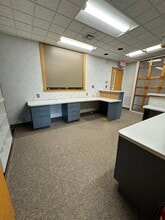 190 Russell St, Hadley, MA for lease Building Photo- Image 2 of 12