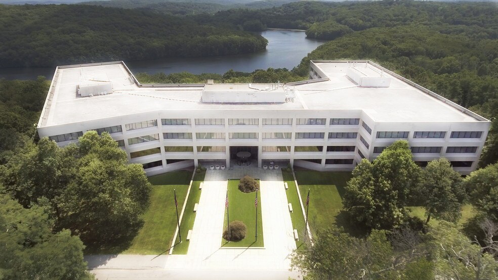 1 Pepsi Way, Katonah, NY à louer - Photo du bâtiment - Image 1 de 10