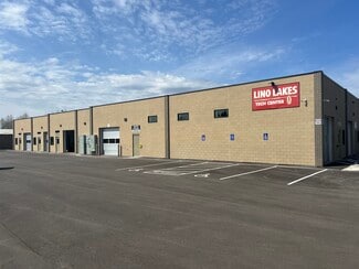 Plus de détails pour 440 Park Ct, Circle Pines, MN - Industriel à louer