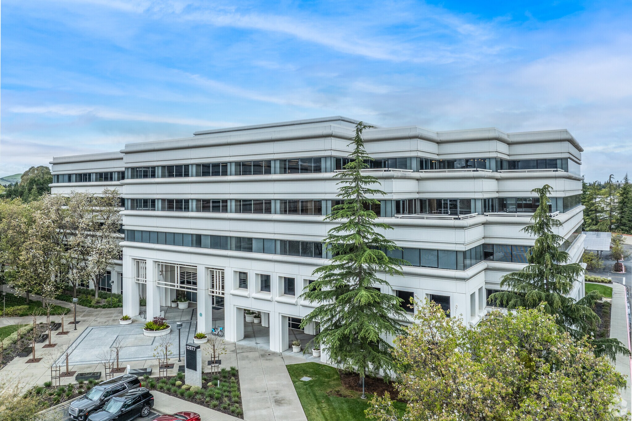 12677 Alcosta Blvd, San Ramon, CA à louer Photo du bâtiment- Image 1 de 10