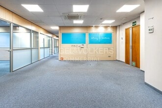 Bureau dans Sant Cugat del Vallès, Barcelona à louer Photo intérieure- Image 2 de 6