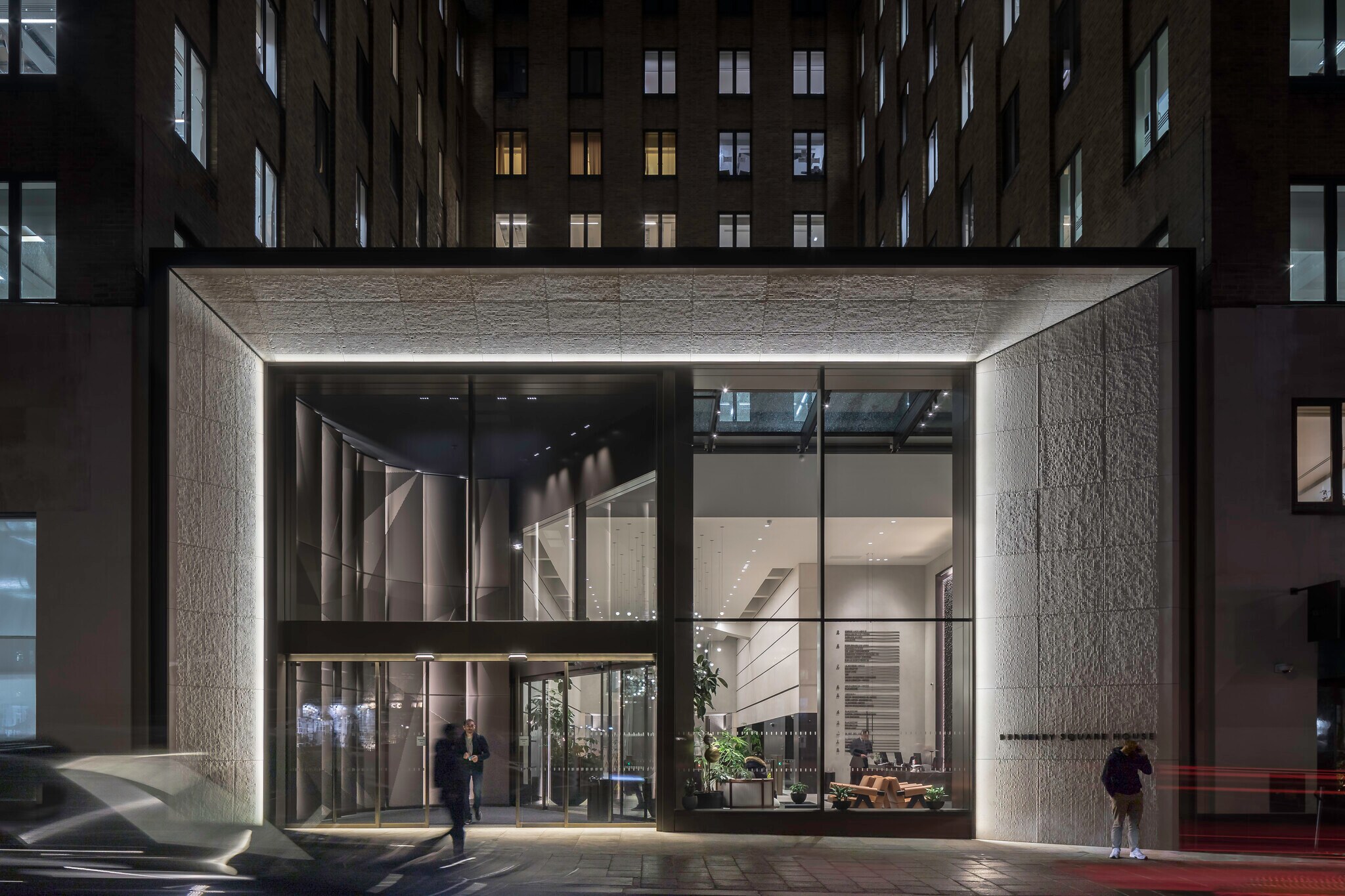 Berkeley Sq, London for lease Building Photo- Image 1 of 11