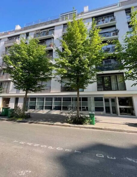 Bureau dans Paris à vendre - Photo du bâtiment - Image 1 de 16