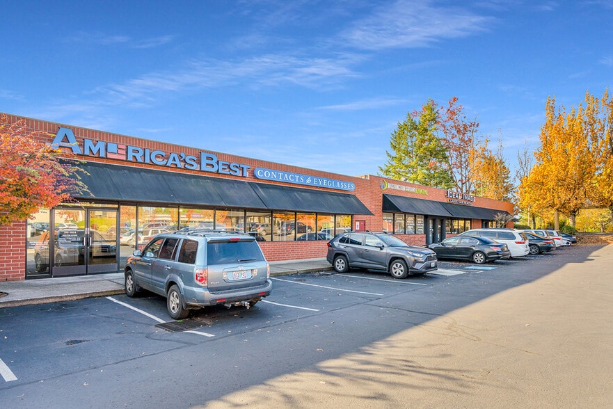 9225 SW Hall Blvd, Tigard, OR for lease - Building Photo - Image 3 of 10
