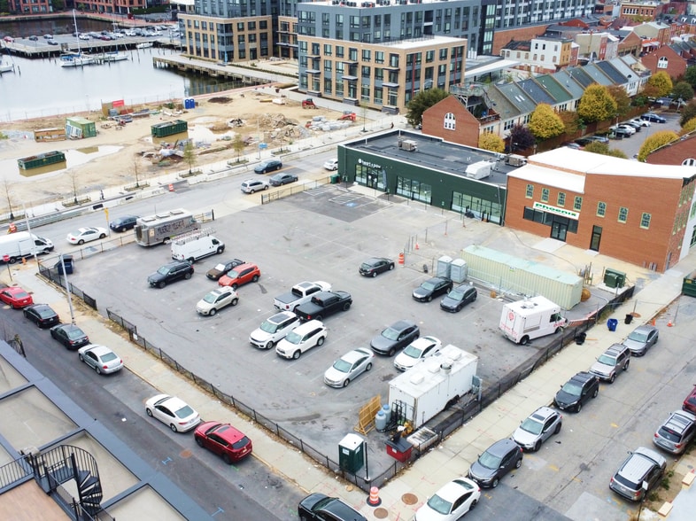 2030 Aliceanna St, Baltimore, MD for sale - Building Photo - Image 2 of 8