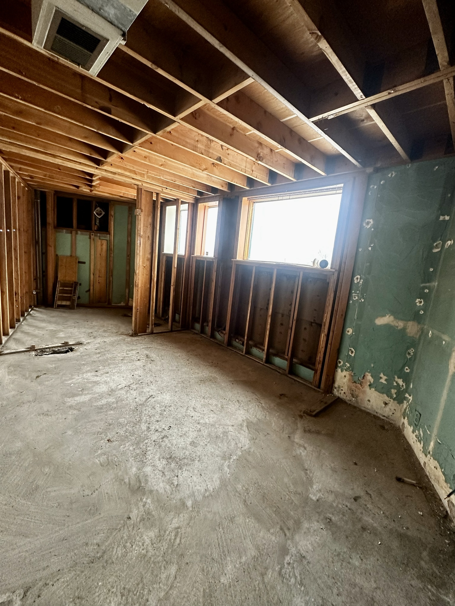 2 W Michigan Ave, Ypsilanti, MI for lease Interior Photo- Image 1 of 1