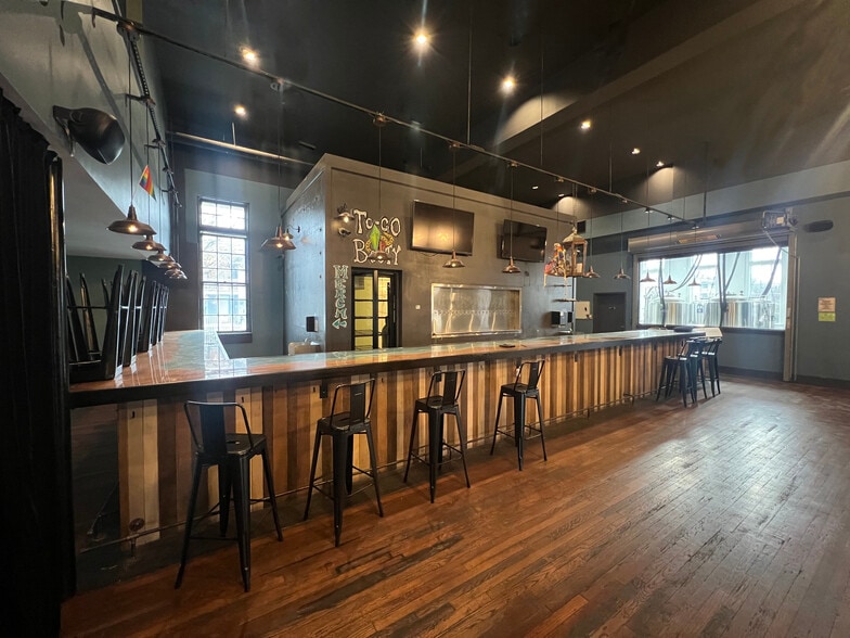 3800 Colley Ave, Norfolk, VA for lease - Building Photo - Image 3 of 7