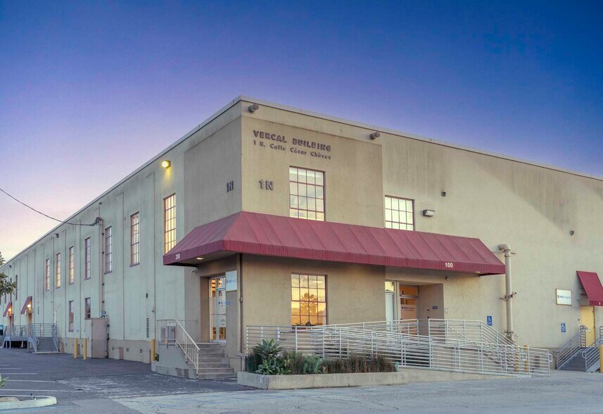 1 N calle cesar chavez, Santa Barbara, CA à louer - Photo du bâtiment - Image 2 de 5