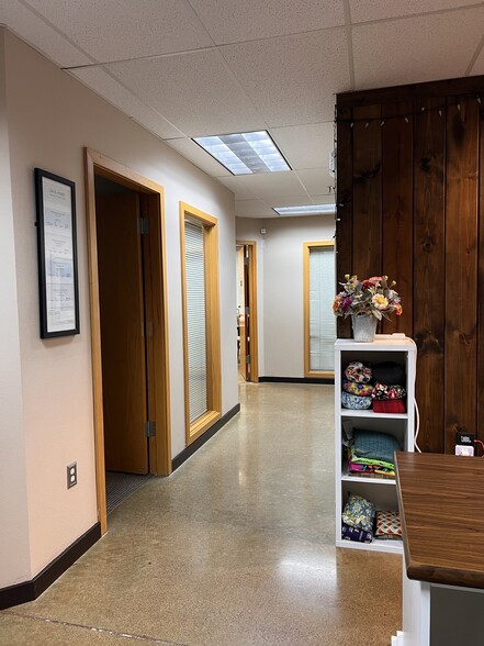 720 S 348th St, Federal Way, WA for lease - Interior Photo - Image 2 of 11