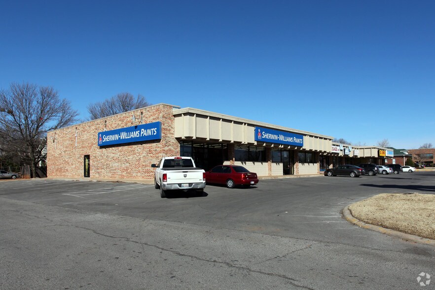 3500-3510 N Classen Blvd, Oklahoma City, OK à louer - Photo du bâtiment - Image 3 de 4