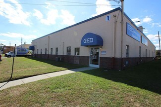 Plus de détails pour 7300 N Crescent Blvd, Pennsauken, NJ - Local d'activités, Industriel à louer