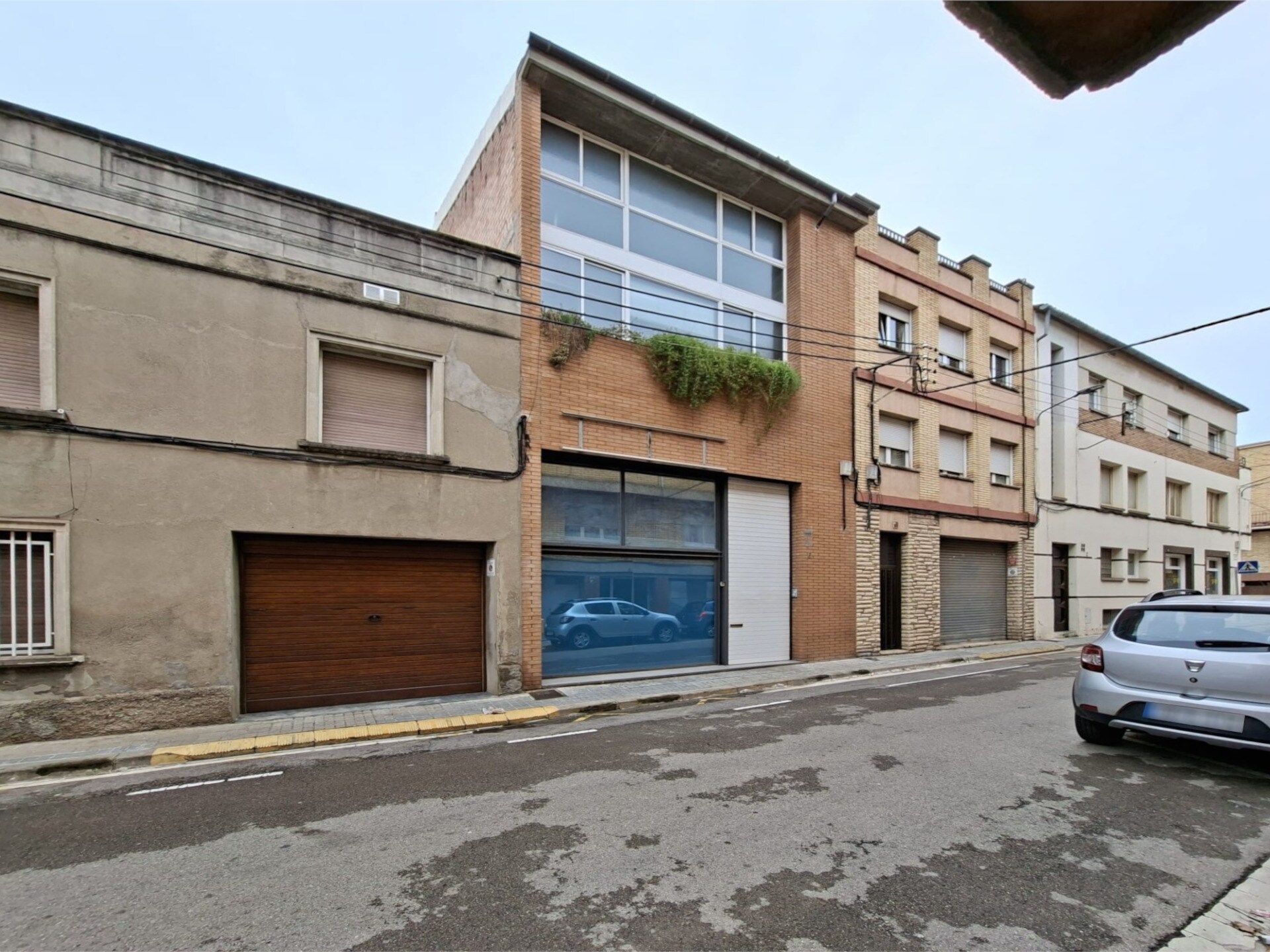 Commerce de détail dans Igualada, Barcelona à louer Photo principale- Image 1 de 2