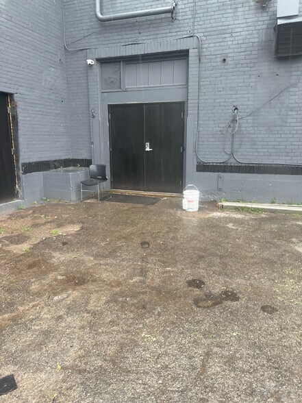 236 Burgar St, Welland, ON à vendre - Photo du bâtiment - Image 3 de 7