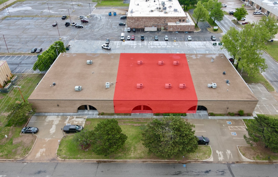 1000 Cornell Pky, Oklahoma City, OK for lease - Building Photo - Image 2 of 18