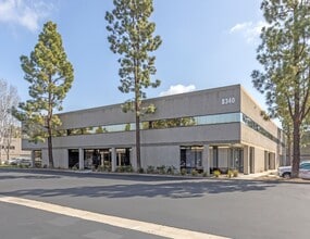 8340 Camino Santa Fe, San Diego, CA à louer Photo du bâtiment- Image 2 de 4