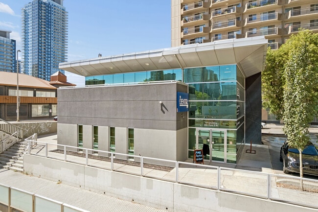 More details for 902 9th Ave SW, Calgary, AB - Office/Medical for Lease