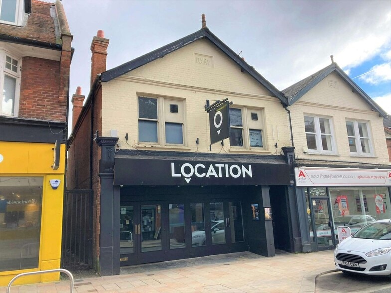 21 High St, Camberley for lease - Primary Photo - Image 1 of 1