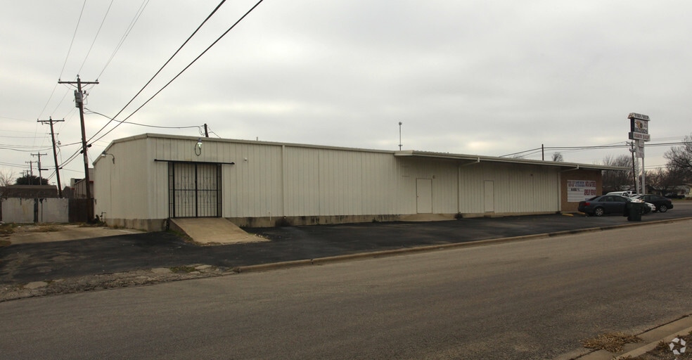 1520 S Fort Hood St, Killeen, TX for lease - Building Photo - Image 3 of 5