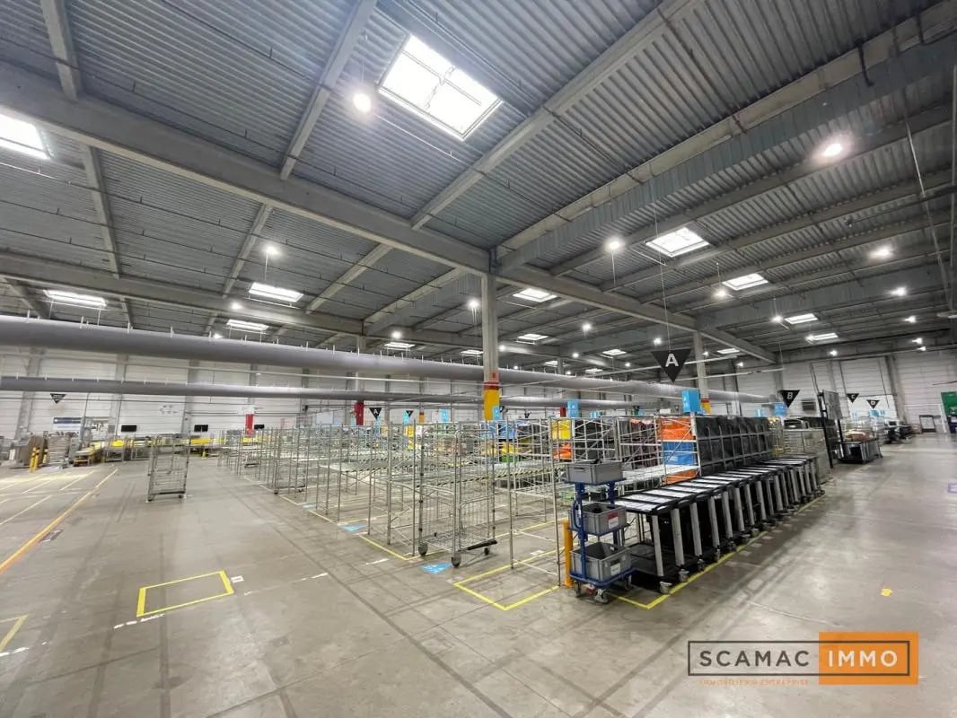 Industrial in Bonneuil-sur-Marne for lease Building Photo- Image 1 of 8
