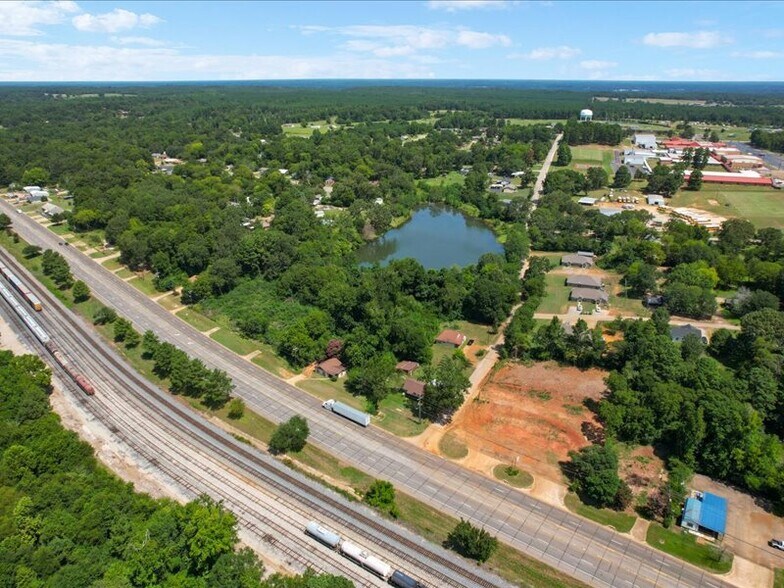 510 W First St, Hughes Springs, TX à vendre - Aérien - Image 1 de 8
