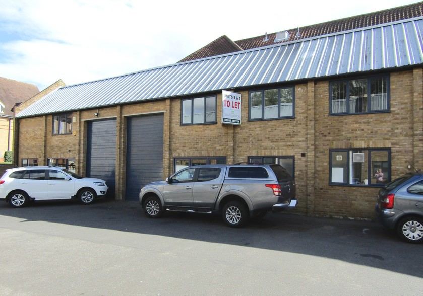 Priory St, Hertford for lease - Primary Photo - Image 1 of 2