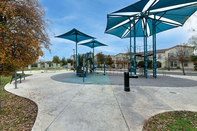 Plus de détails pour 726 Arthur St, San Antonio, TX - Multi-résidentiel à vendre