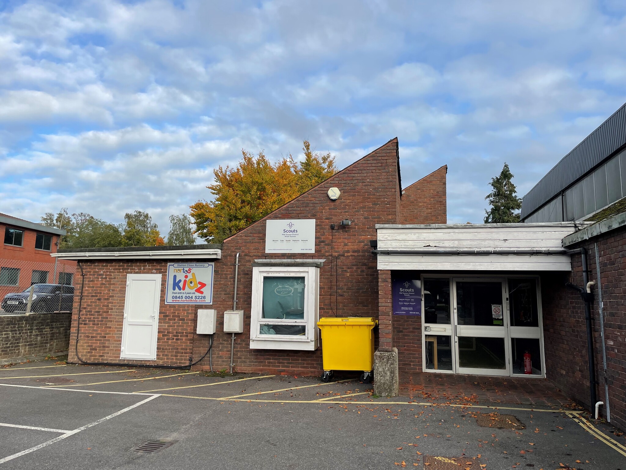 Perrymount Road, Haywards Heath à louer Photo du b timent- Image 1 de 1