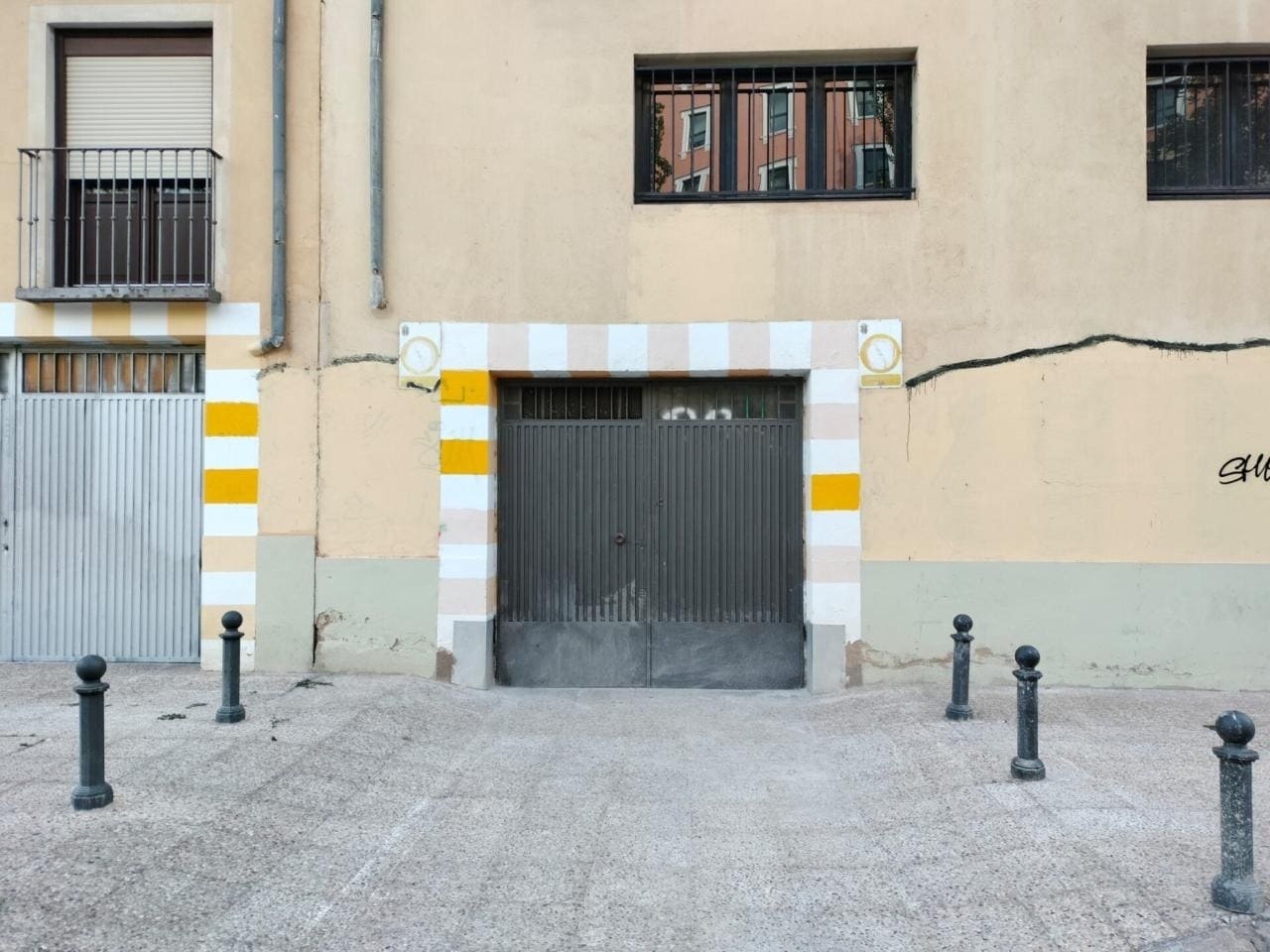 Multifamily in Cuenca, Cuenca for sale Primary Photo- Image 1 of 5