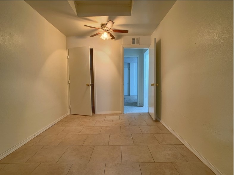 1267-1273 Broadway St, El Cajon, CA à louer - Photo intérieure - Image 3 de 15