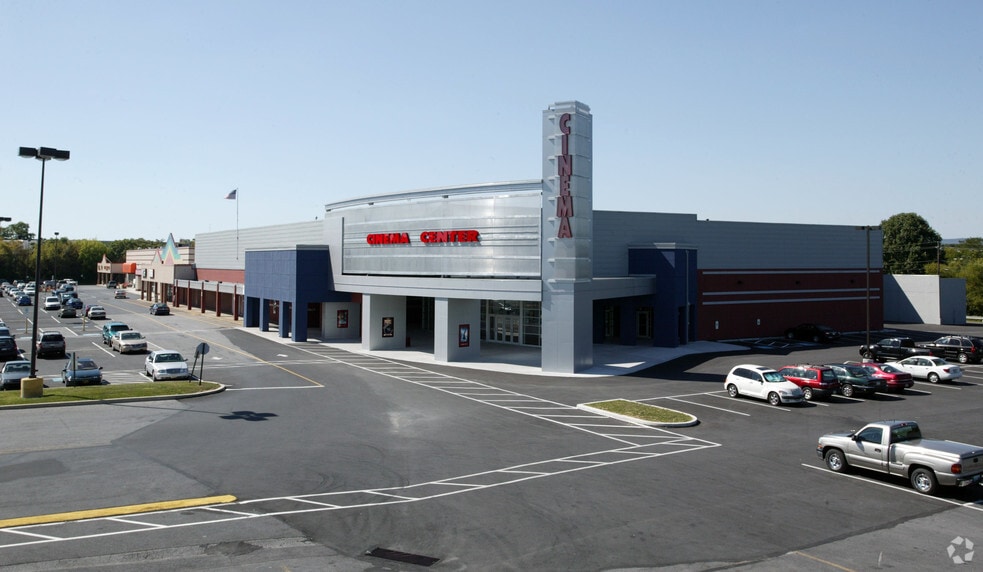 3433-3445 Simpson Ferry Rd, Camp Hill, PA for sale - Building Photo - Image 3 of 12