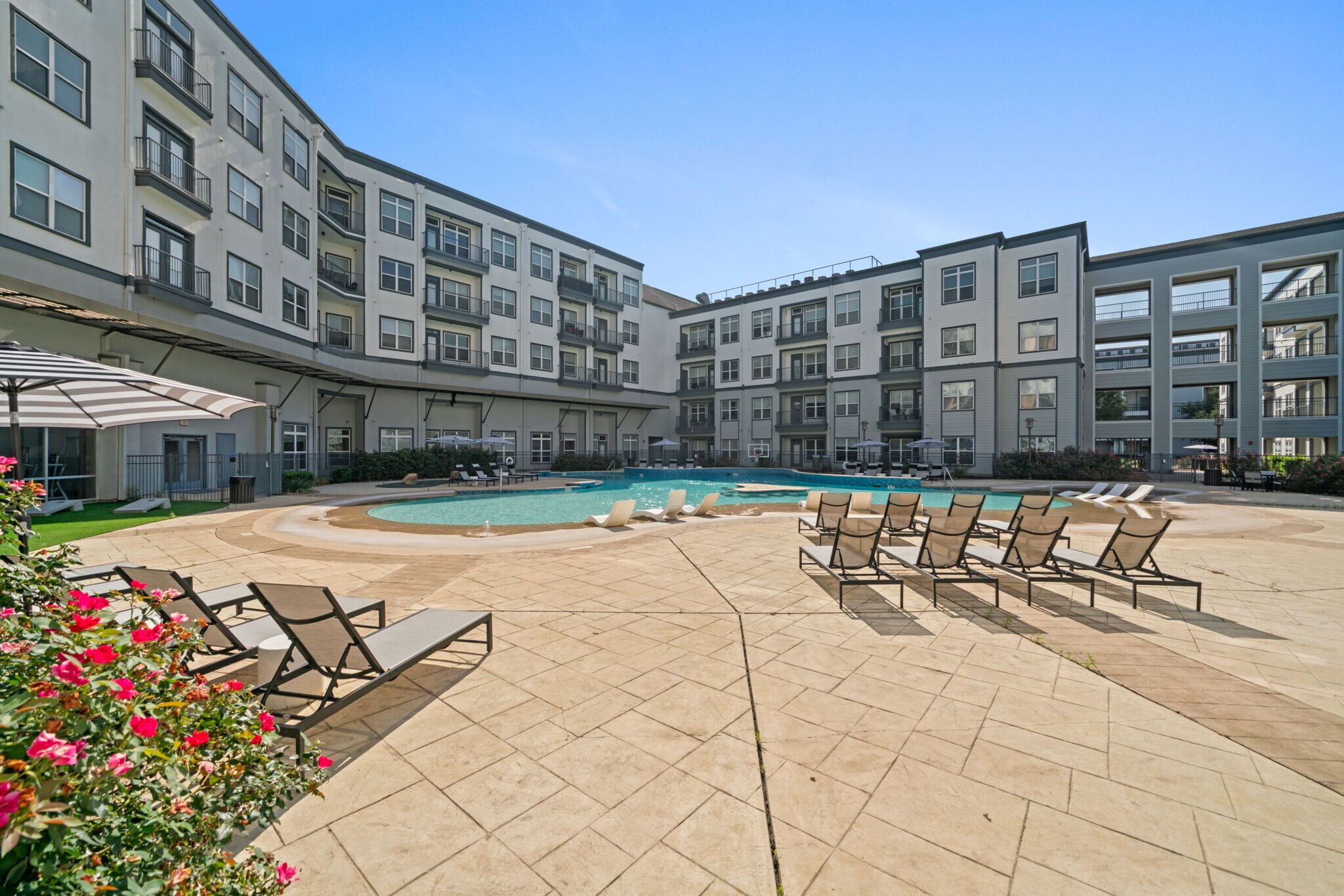 614 Holleman Dr, College Station, TX à vendre Photo du bâtiment- Image 1 de 1