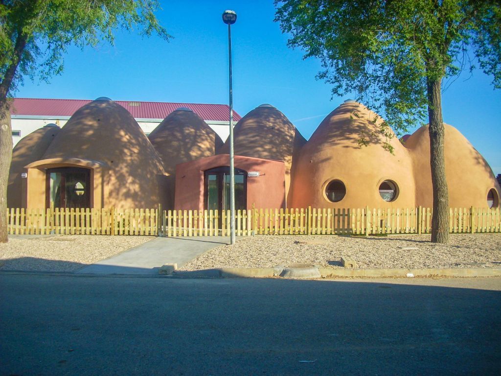 Retail in San Cebrián de Campos, Palencia for sale Building Photo- Image 1 of 8