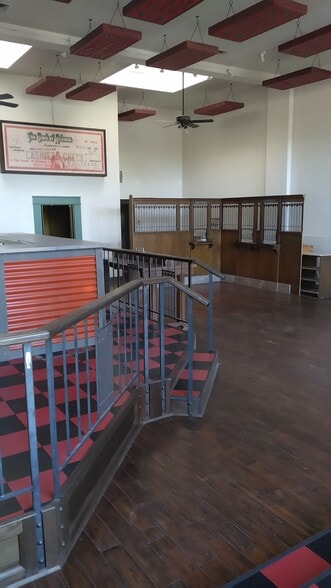 907 Main St, Clarkdale, AZ for lease - Building Photo - Image 3 of 15