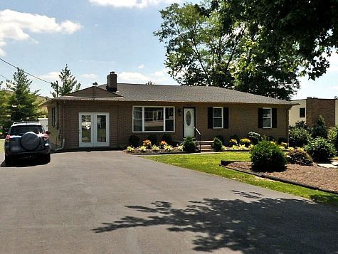 2013 Watterson Trl, Louisville, KY for sale Primary Photo- Image 1 of 3