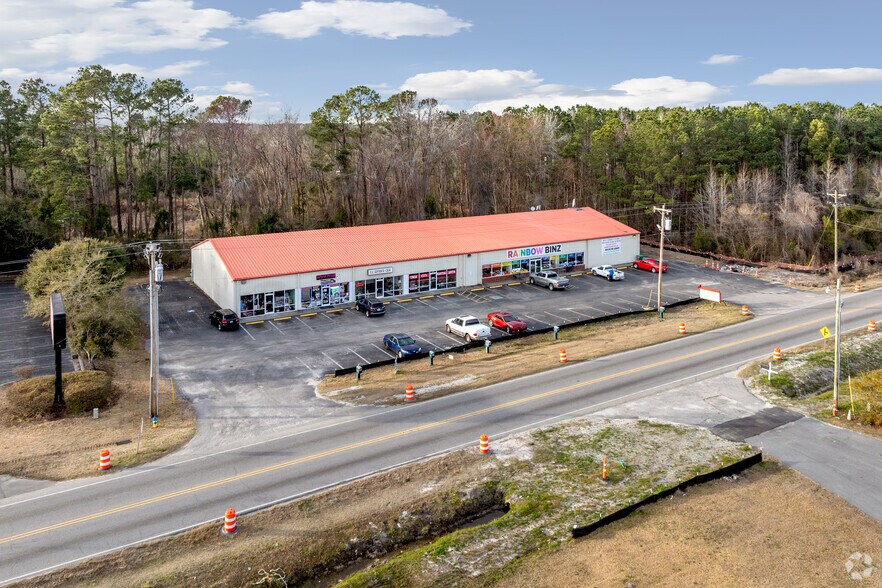 209-217 Us-701 Hwy N, Loris, SC à louer - Photo du bâtiment - Image 3 de 5