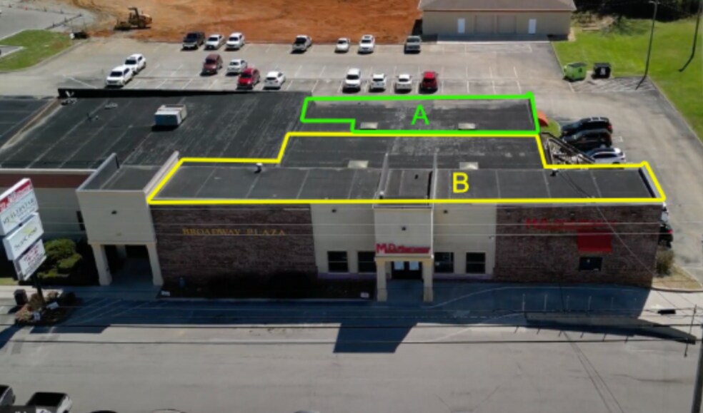 657-673 E Broadway Blvd, Jefferson City, TN à louer - Photo du bâtiment - Image 3 de 26