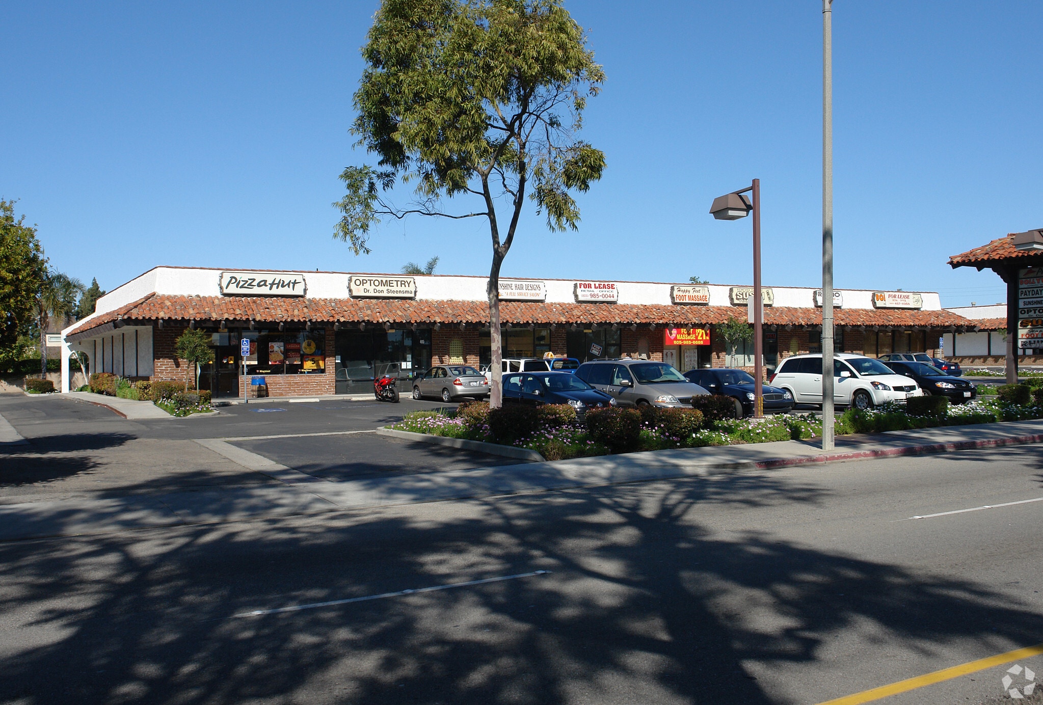 453-467 W Channel Islands Blvd, Port Hueneme, CA for sale Primary Photo- Image 1 of 4